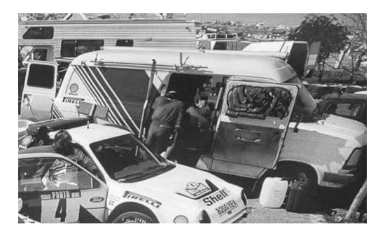 IXO RAC313X Ford Transit MkII, Ford Motorsport, Assistance, 1986 1:43