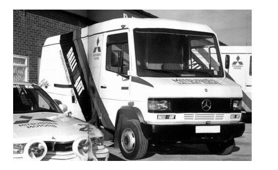 IXO RAC345X Mercedes 609 D, Mitsubishi Ralliart Europe, Rally Assistance, 1990 1:43
