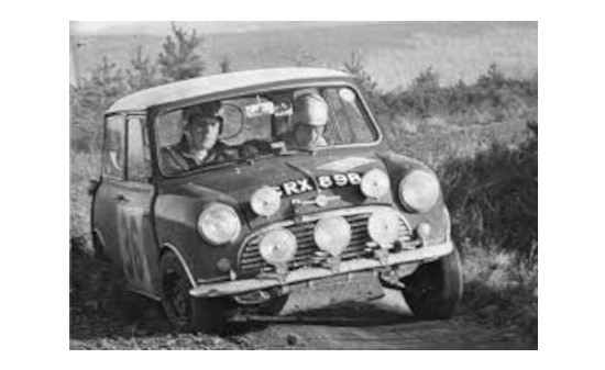 IXO 18RMC065C20 Mini Cooper S, RHD, No.36, BMC, RAC Rally, T.Fall/R.Crellin, 1965 1:18