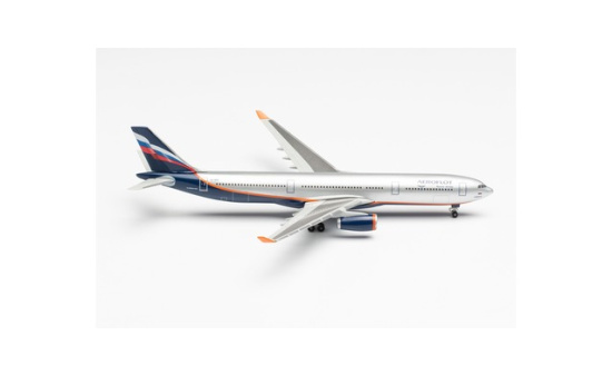 Herpa 517522-003 Aeroflot Airbus A330-300 - Vorbestellung 1:500