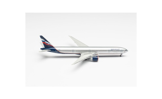Herpa 526364-002 Aeroflot Boeing 777-300ER K. Balmont 1:500