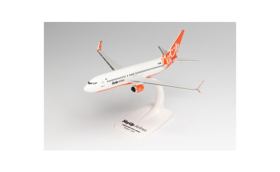 Herpa 613187 SkyUp Airlines Boeing 737-800 UR-SQB 1:200