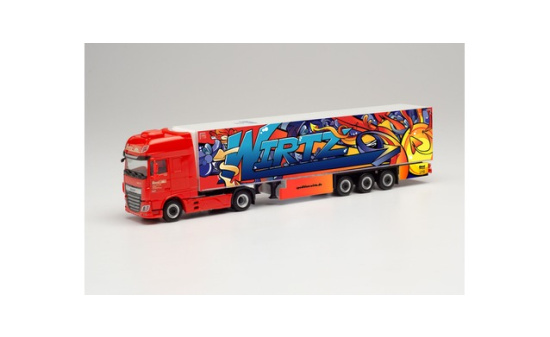 Herpa 313995 DAF XF SSC Kühlkoffer-Sattelzug 