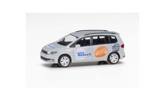 Herpa 096539 VW Touran Polizeimuseum Hamburg 1:87