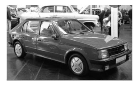 IXO CLC382N Opel Kadett D GT/E, rot, 1983 1:43
