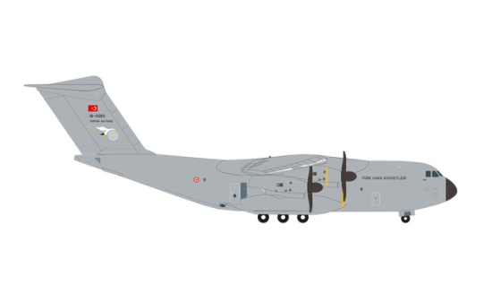 Herpa 535656 Turkish Air Force Airbus A400M Atlas - 221. Filo Esen (221st Sqn Breeze), Erkilet-Kayseri Air Base 18-0093 1:500
