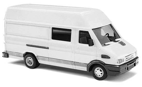 Busch 60270 Bausatz: Iveco Daily Kasten 1:87