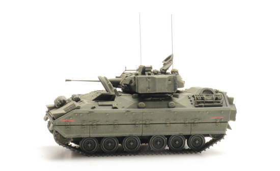 Artitec 6870262 Bradley M2 forest green 1:87